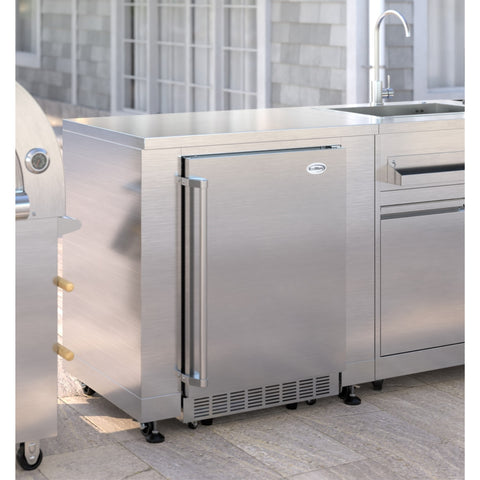 24 in. Outdoor Kitchen Stainless Steel Refrigerator 5.5 cu. ft. Capacity with Automatic defrost, Blue LED Lighting and IPX4 Rating, CSA Listed (KM-OKS-OFRC-58SS)